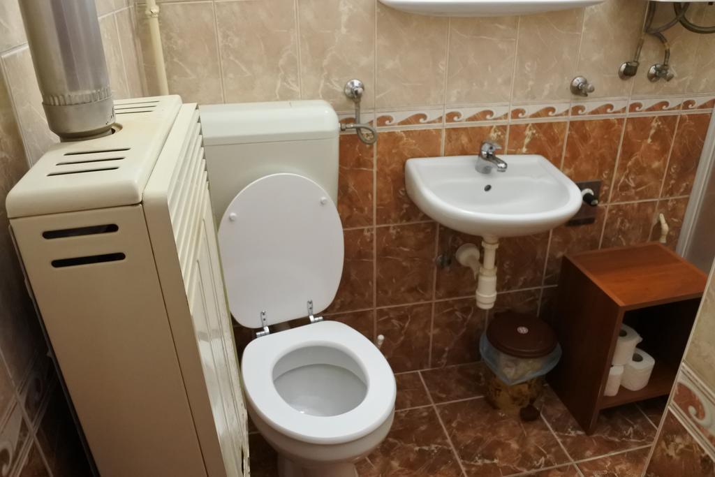 Kisasszony Apartman Eger Exterior foto